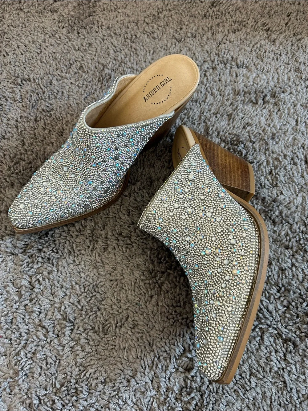 Arider Girl Crystal Embellished Mule Heels NWT - Picture 2 of 4